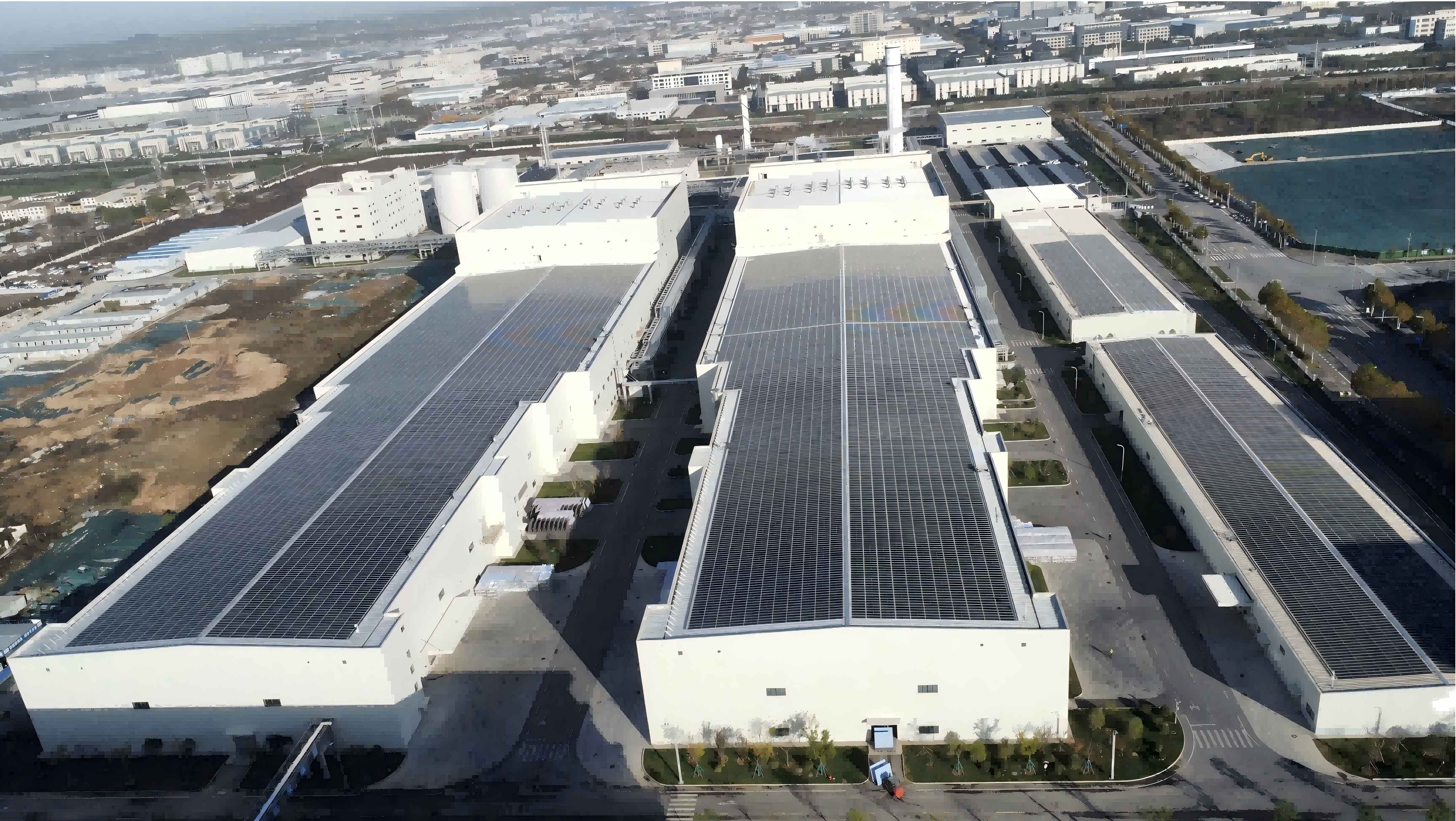 虹阳显示绿电启航：隆基森特助力光伏电站成功并网发电！